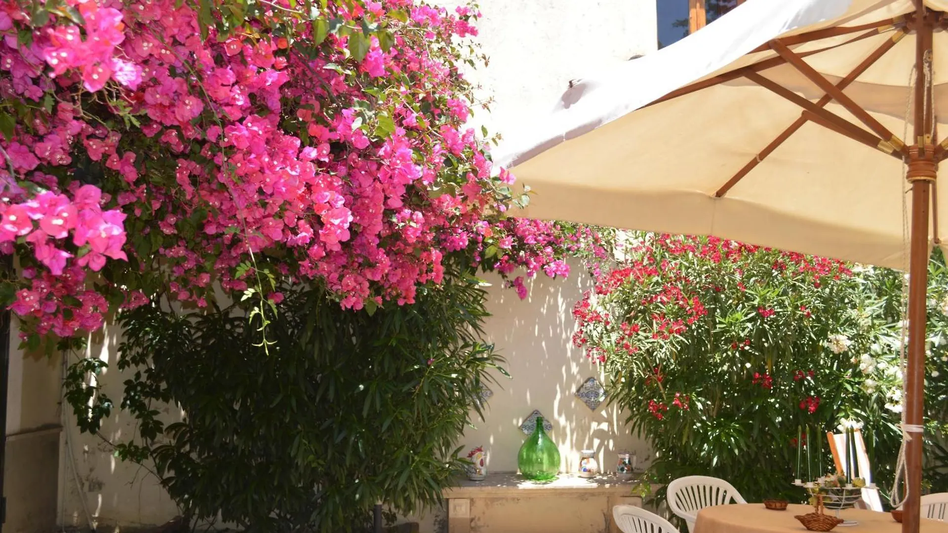 Guest House Bouganville Valderice